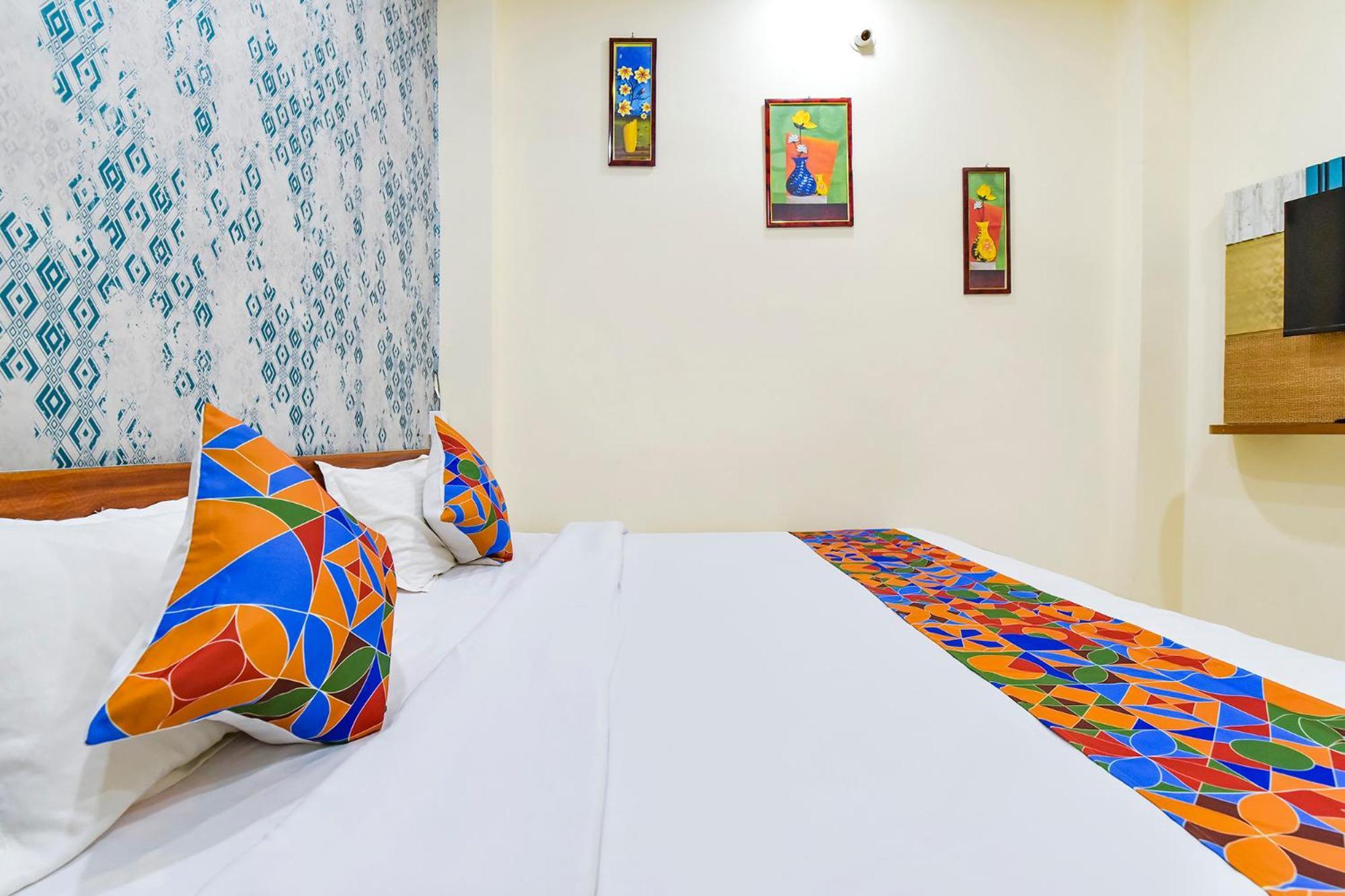 Fabexpress Mahakal Shikhar Darshan Ujjain Εξωτερικό φωτογραφία